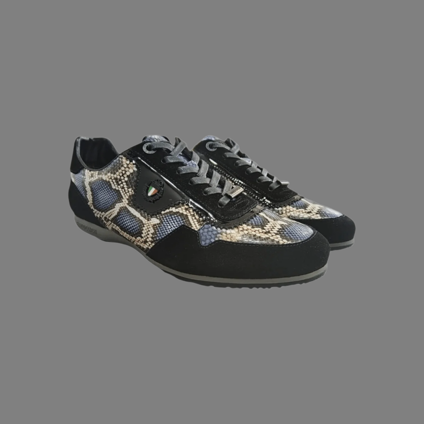 MOE102 Sneaker (Black/Beige)