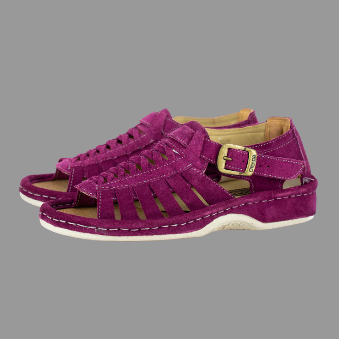 Kgosi : Leather Sandal in Cerise Suede