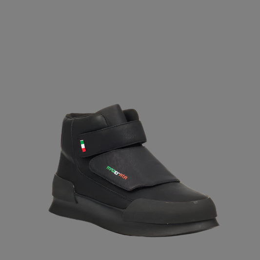 Valentino 26 Faux Nub Boot (Blk)