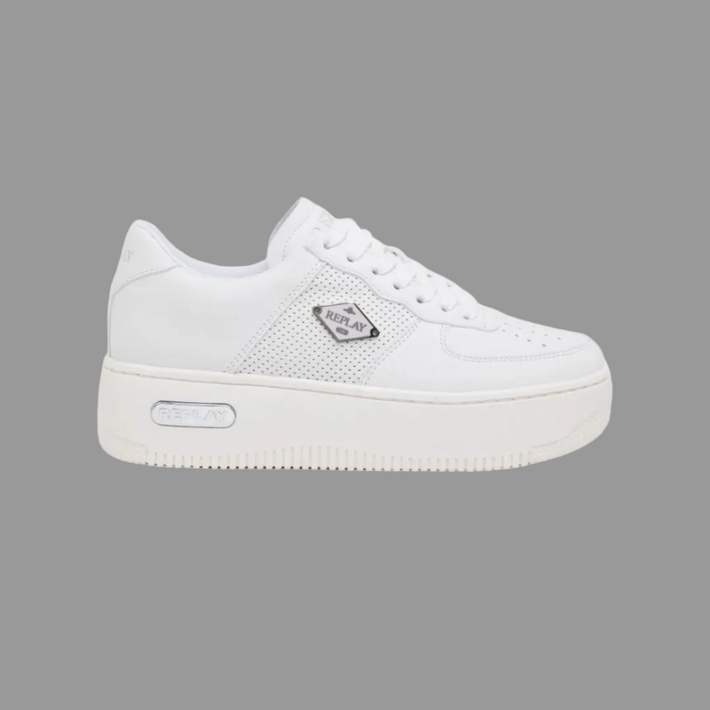 Epic High Total White Sneakers