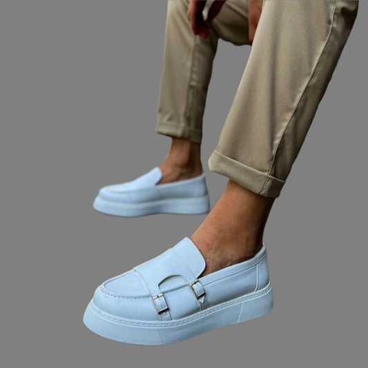 Hook Sneaker (White)