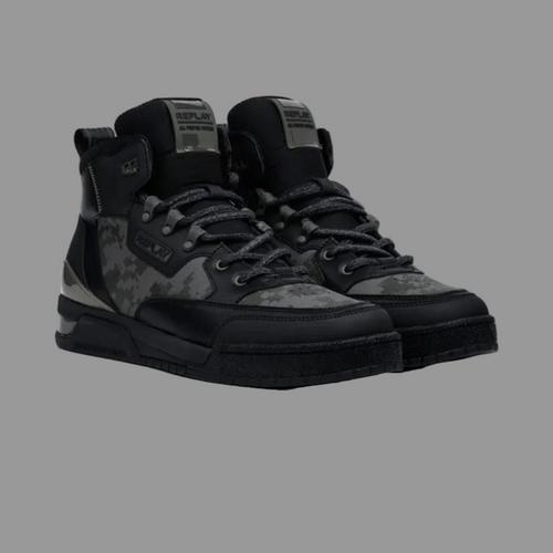 Astro Speed Camo Sneaker
