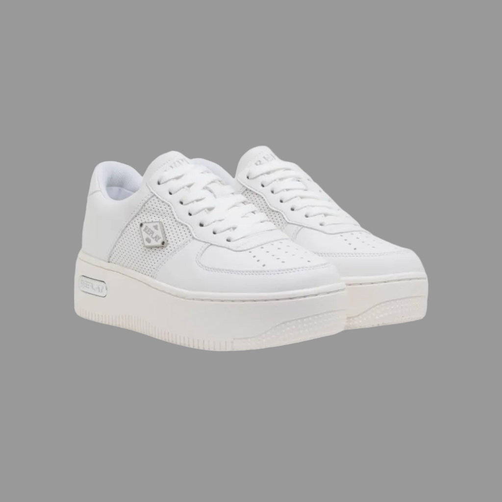 Epic High Total White Sneakers