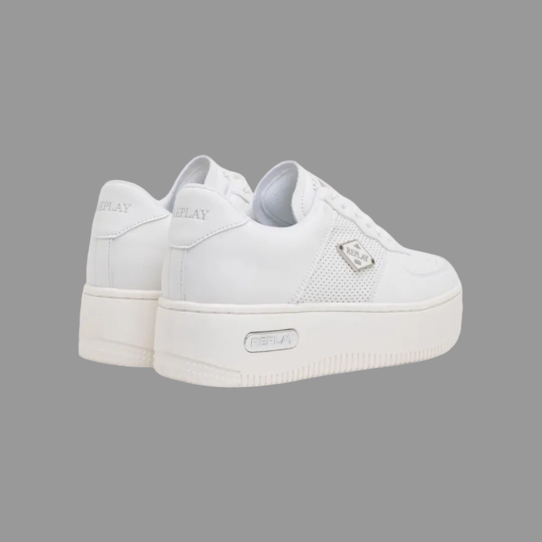 Epic High Total White Sneakers