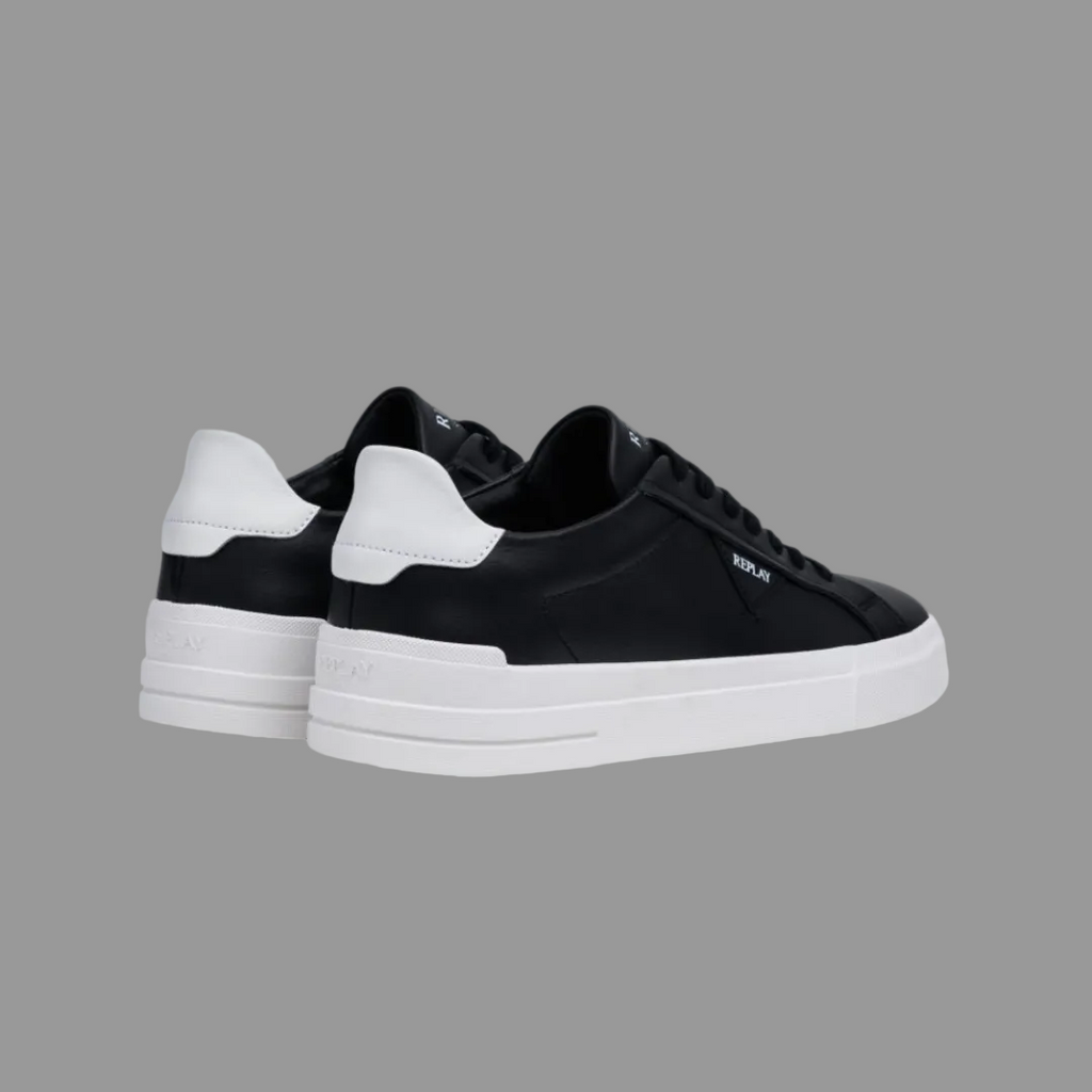 Evan Class Black White