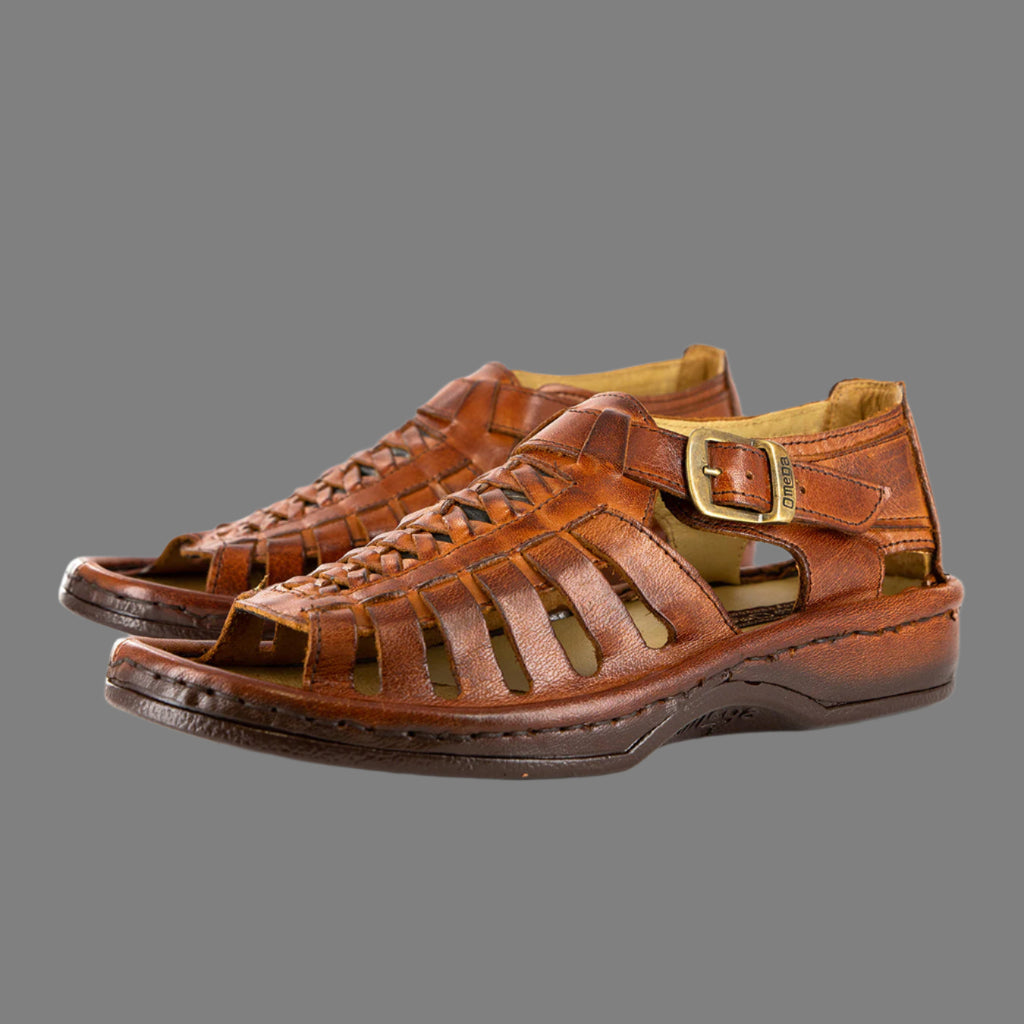 Kgosi : Leather Sandal in Terracotta Buffalo Leather