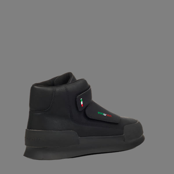 Valentino 26 Faux Nub Boot (Blk)