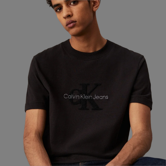 Chenille Monogram T-shirt (Black)